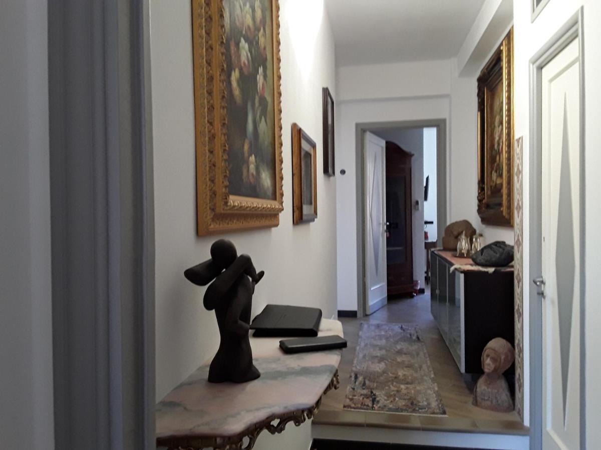 Retro' Beb Bed & Breakfast La Spezia Bagian luar foto