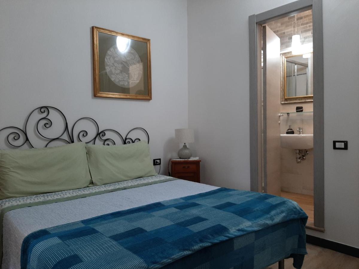 Retro' Beb Bed & Breakfast La Spezia Bagian luar foto