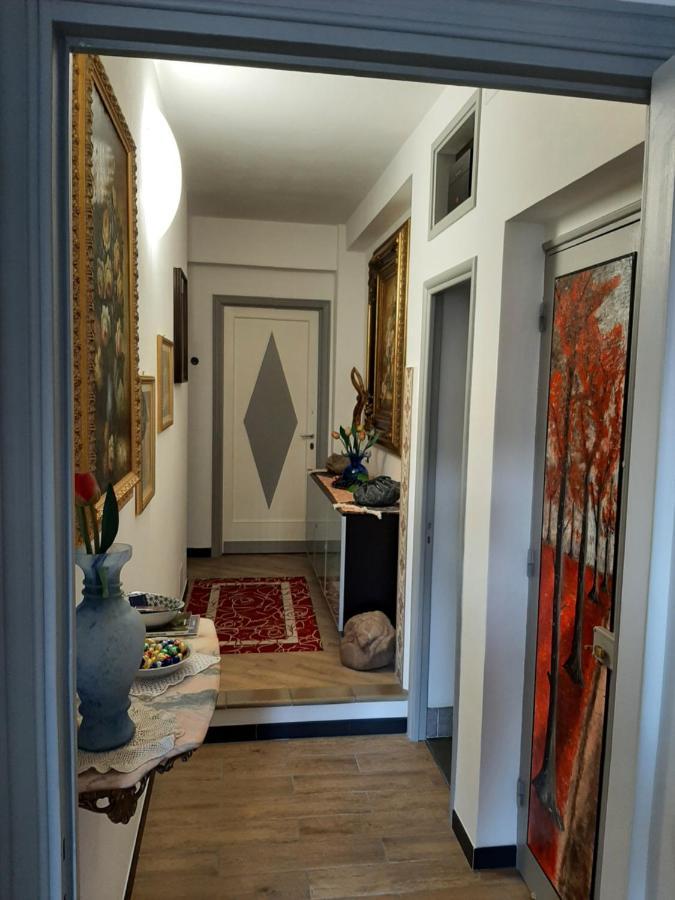 Retro' Beb Bed & Breakfast La Spezia Bagian luar foto